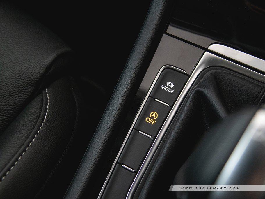 https://i.i-sgcm.com/new_cars/cars/12367/12367_g21