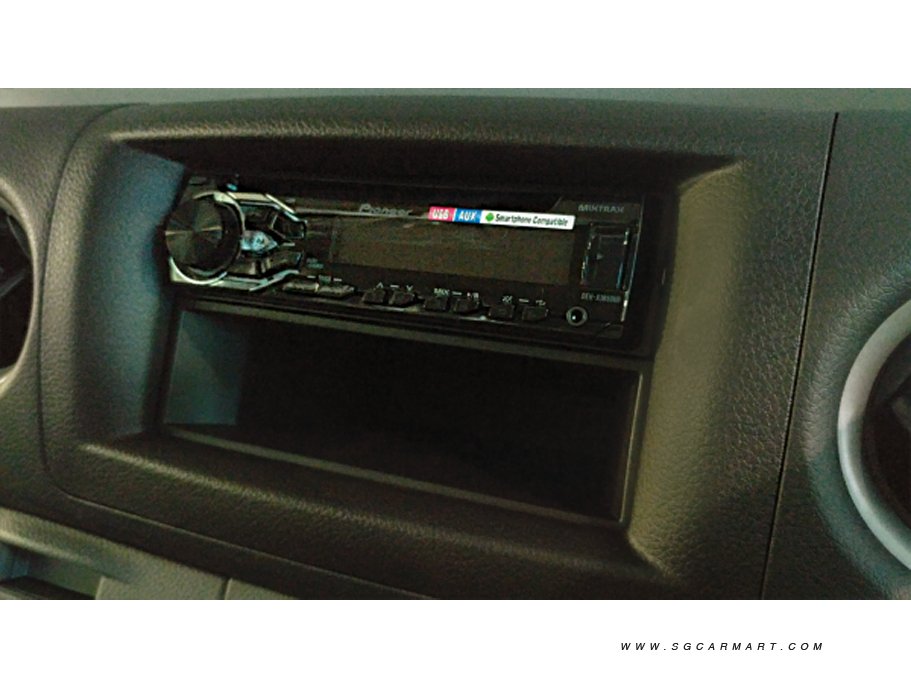 https://i.i-sgcm.com/new_cars/cars/12372/12372_g12