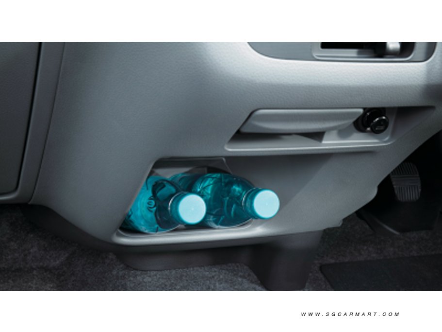 https://i.i-sgcm.com/new_cars/cars/12372/12372_g14