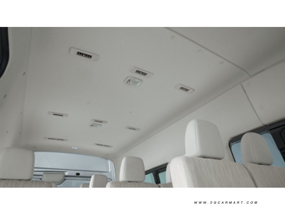 https://i.i-sgcm.com/new_cars/cars/12372/12372_g15