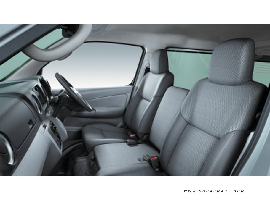 https://i.i-sgcm.com/new_cars/cars/12372/12372_g9