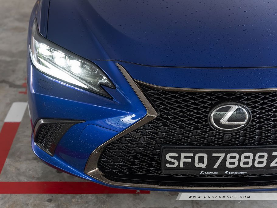 https://i.i-sgcm.com/new_cars/cars/12374/12374_g10