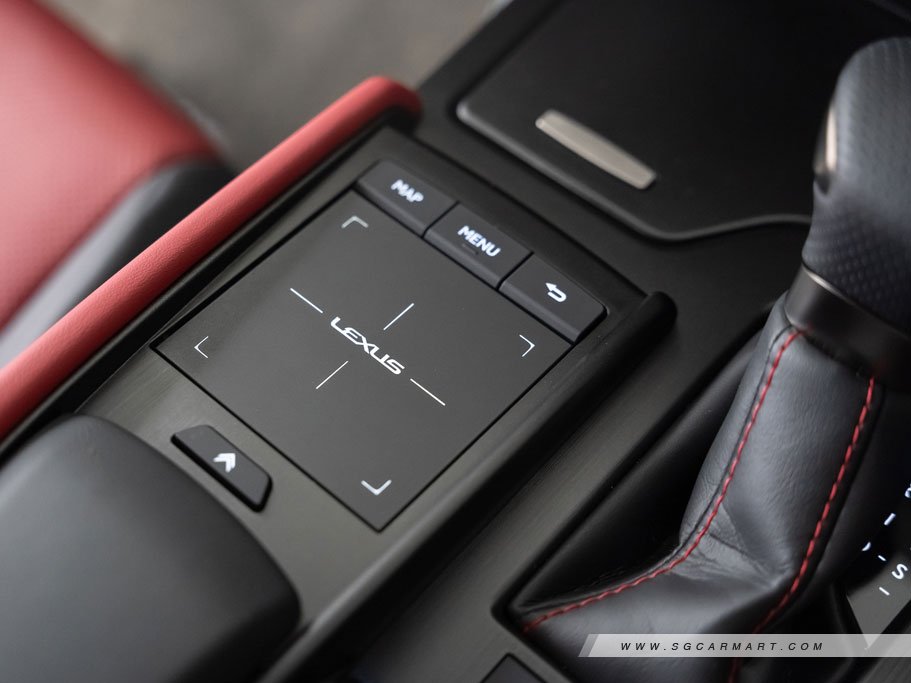 https://i.i-sgcm.com/new_cars/cars/12374/12374_g32