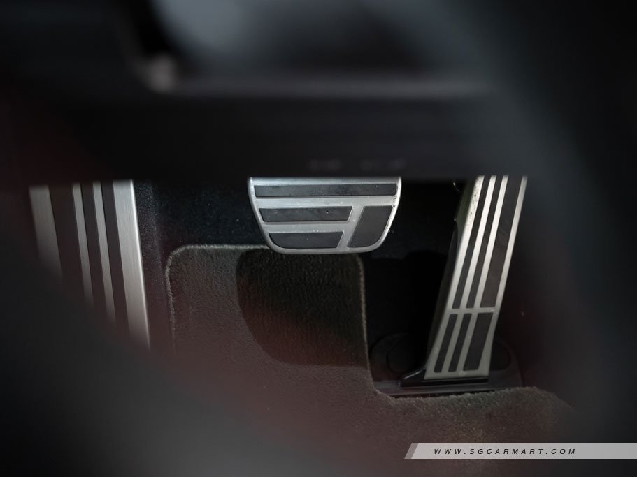 https://i.i-sgcm.com/new_cars/cars/12374/12374_g35