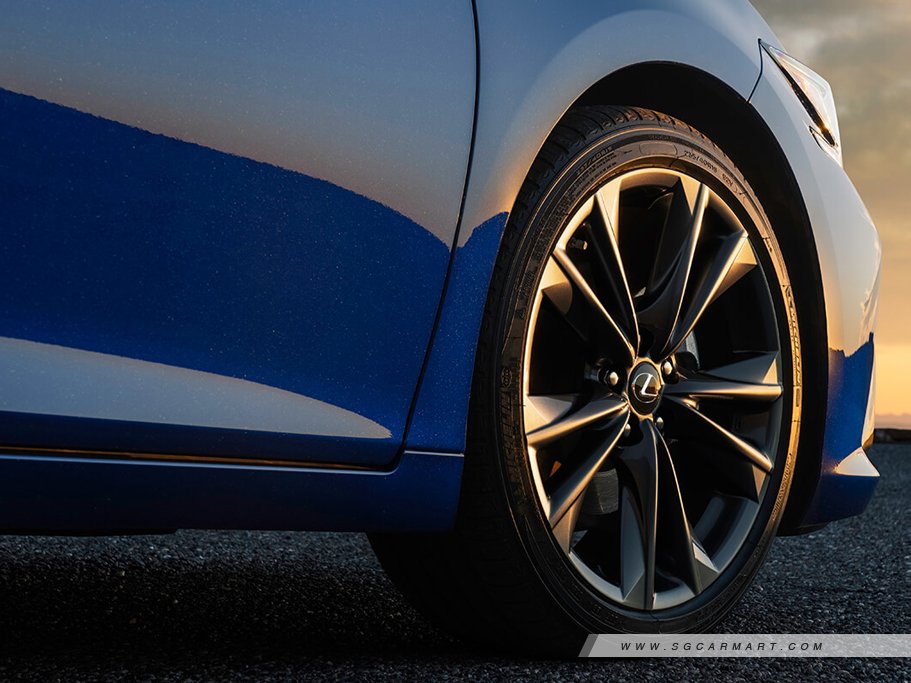 https://i.i-sgcm.com/new_cars/cars/12374/12374_g58