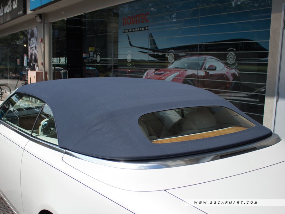 https://i.i-sgcm.com/new_cars/cars/12381/12381_g15
