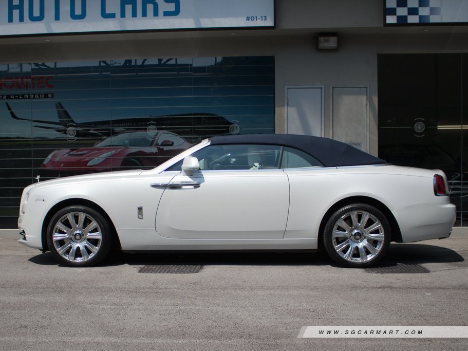 https://i.i-sgcm.com/new_cars/cars/12381/12381_g6