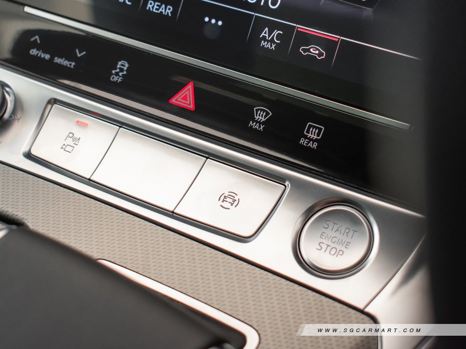 https://i.i-sgcm.com/new_cars/cars/12385/12385_g38