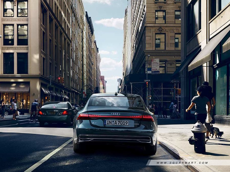 https://i.i-sgcm.com/new_cars/cars/12385/12385_g7