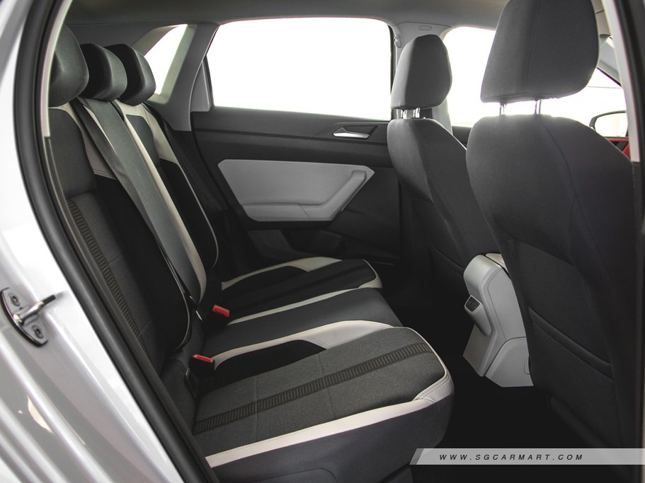 https://i.i-sgcm.com/new_cars/cars/12387/12387_g69