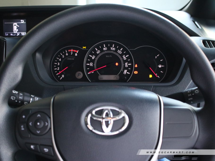 https://i.i-sgcm.com/new_cars/cars/12390/12390_g13