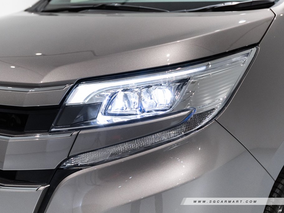 https://i.i-sgcm.com/new_cars/cars/12390/12390_g42