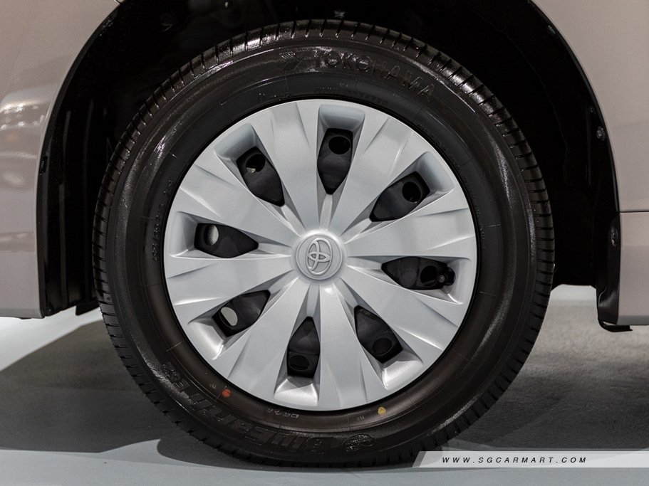 https://i.i-sgcm.com/new_cars/cars/12390/12390_g43