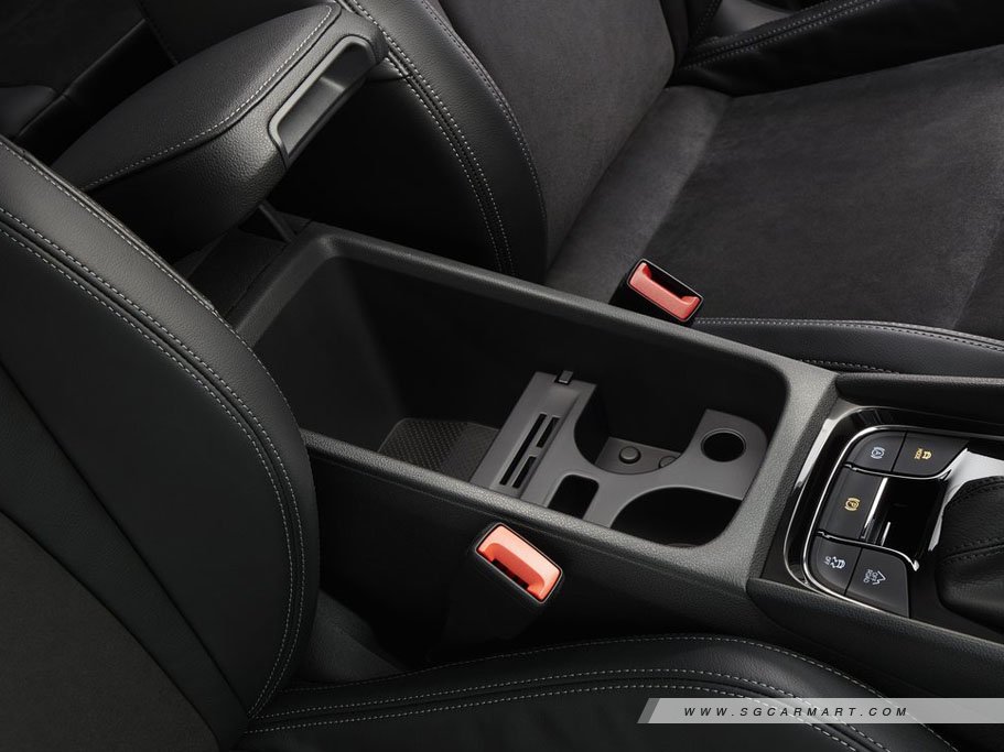 https://i.i-sgcm.com/new_cars/cars/12391/12391_g22