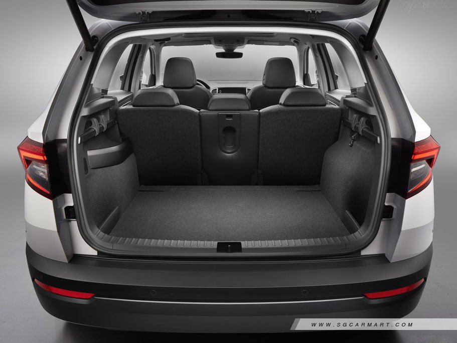 https://i.i-sgcm.com/new_cars/cars/12391/12391_g26