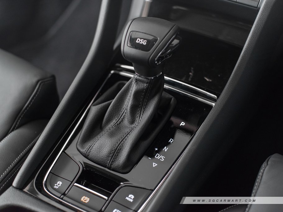 https://i.i-sgcm.com/new_cars/cars/12391/12391_g50