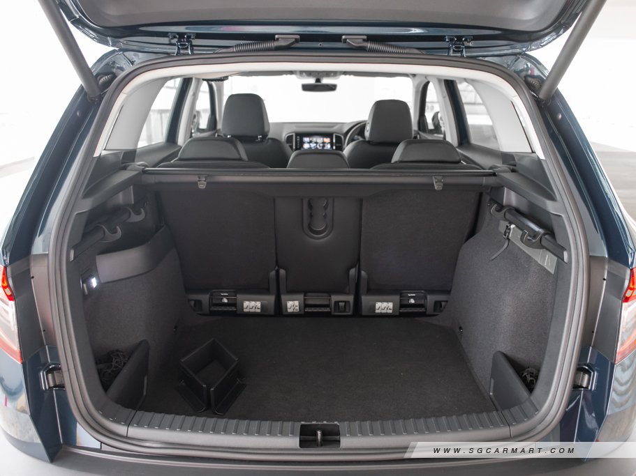 https://i.i-sgcm.com/new_cars/cars/12391/12391_g57