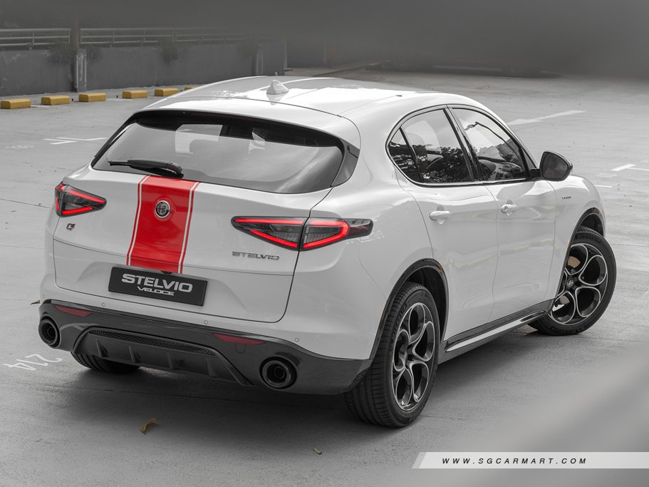 https://i.i-sgcm.com/new_cars/cars/12392/12392_g110