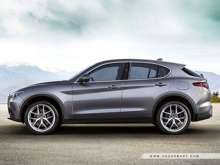 https://i.i-sgcm.com/new_cars/cars/12392/12392_g83
