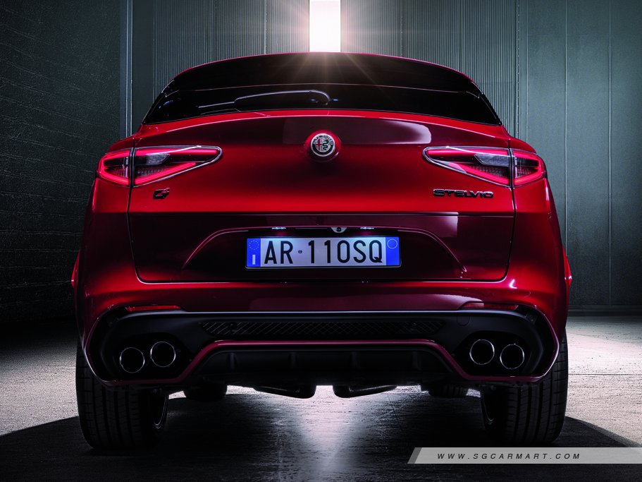 https://i.i-sgcm.com/new_cars/cars/12392/12392_g92