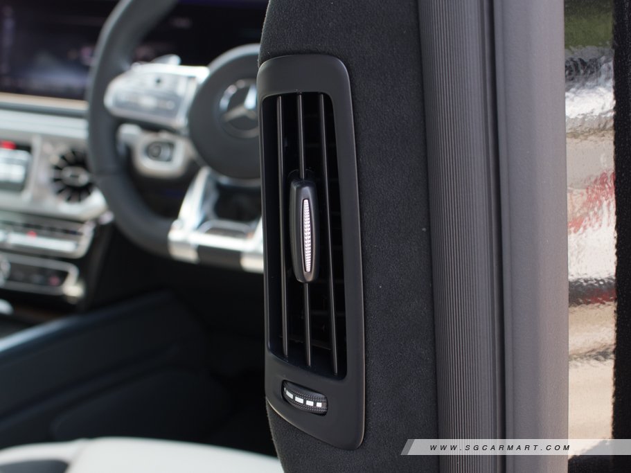 https://i.i-sgcm.com/new_cars/cars/12394/12394_g24