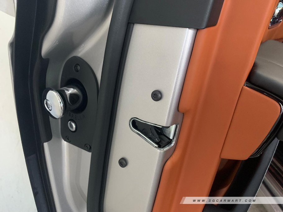 https://i.i-sgcm.com/new_cars/cars/12398/12398_g20