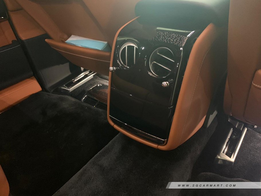 https://i.i-sgcm.com/new_cars/cars/12398/12398_g33