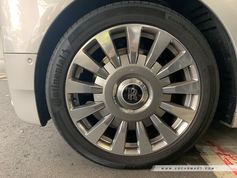 https://i.i-sgcm.com/new_cars/cars/12398/12398_g8