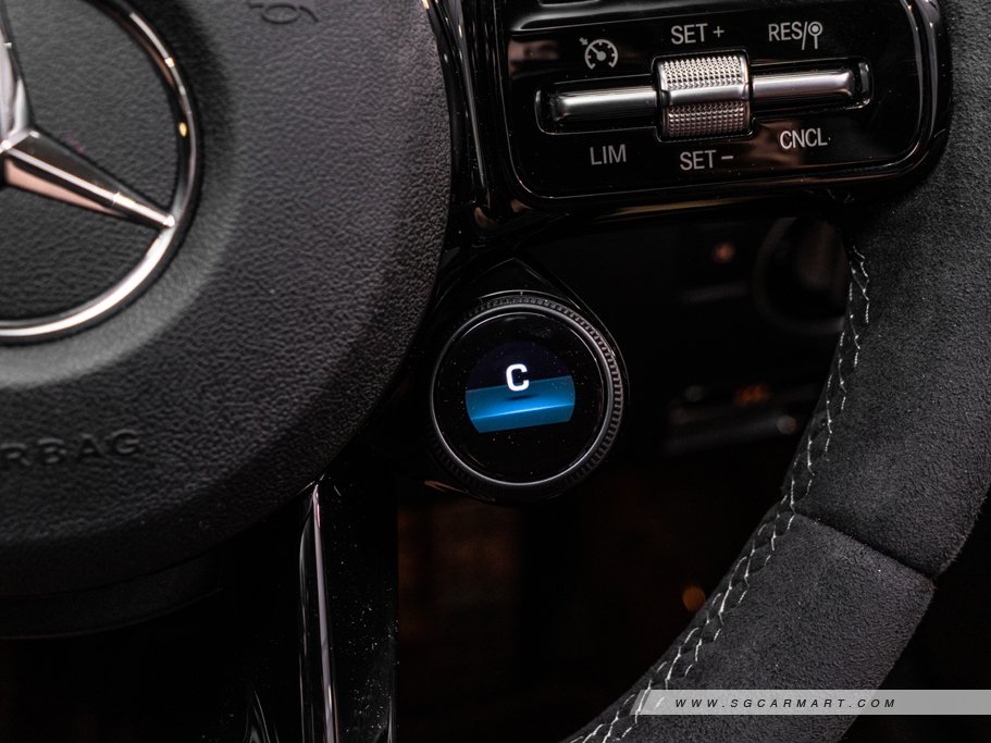 https://i.i-sgcm.com/new_cars/cars/12403/12403_g103