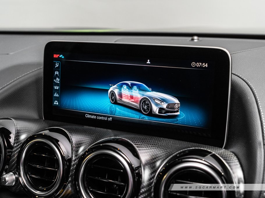 https://i.i-sgcm.com/new_cars/cars/12403/12403_g105