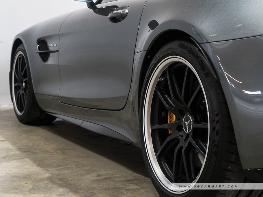 https://i.i-sgcm.com/new_cars/cars/12403/12403_g23