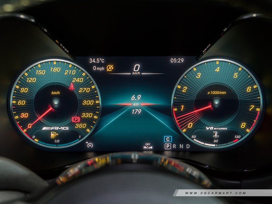 https://i.i-sgcm.com/new_cars/cars/12403/12403_g39