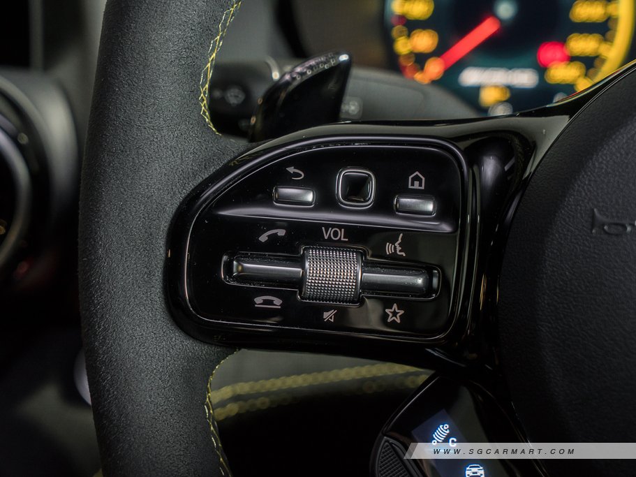 https://i.i-sgcm.com/new_cars/cars/12403/12403_g40