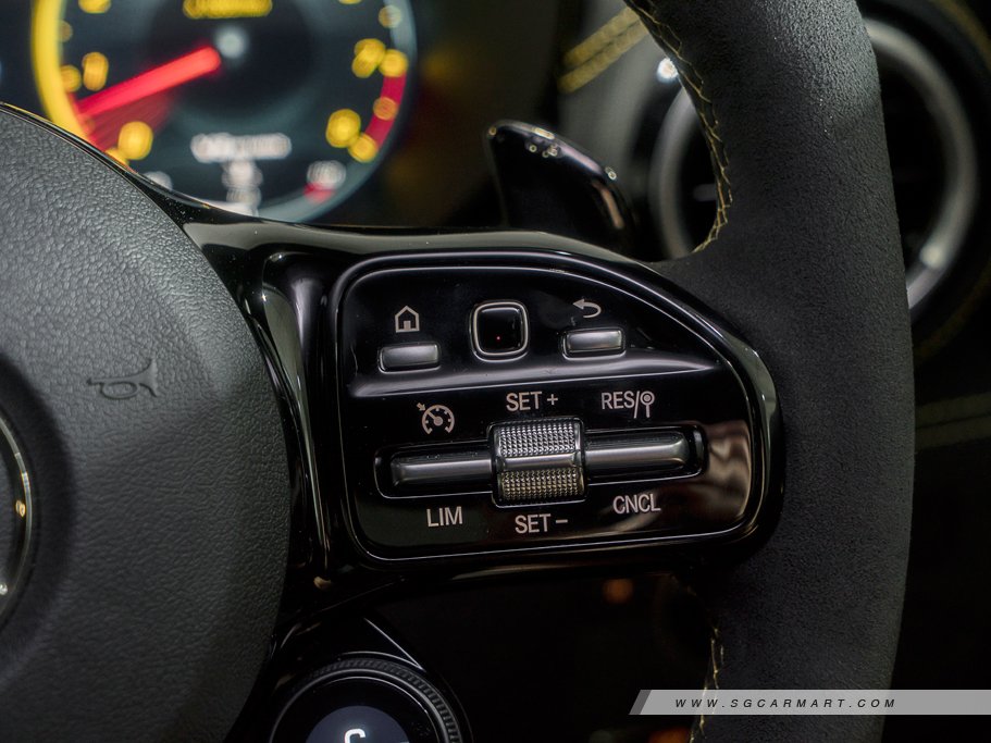 https://i.i-sgcm.com/new_cars/cars/12403/12403_g41