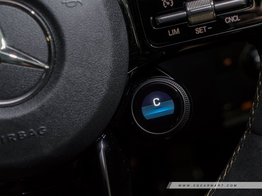 https://i.i-sgcm.com/new_cars/cars/12403/12403_g43