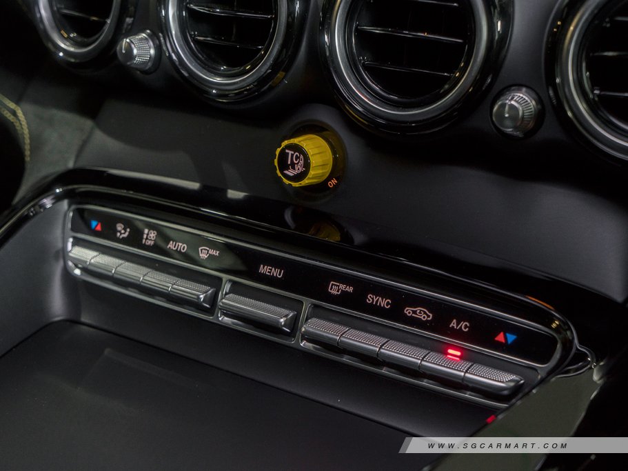 https://i.i-sgcm.com/new_cars/cars/12403/12403_g50