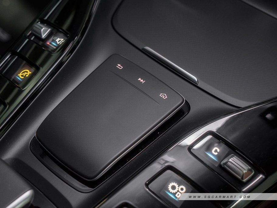 https://i.i-sgcm.com/new_cars/cars/12403/12403_g55