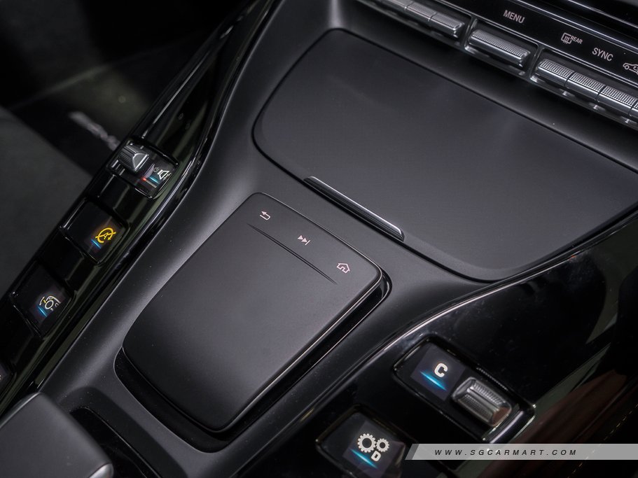 https://i.i-sgcm.com/new_cars/cars/12403/12403_g57
