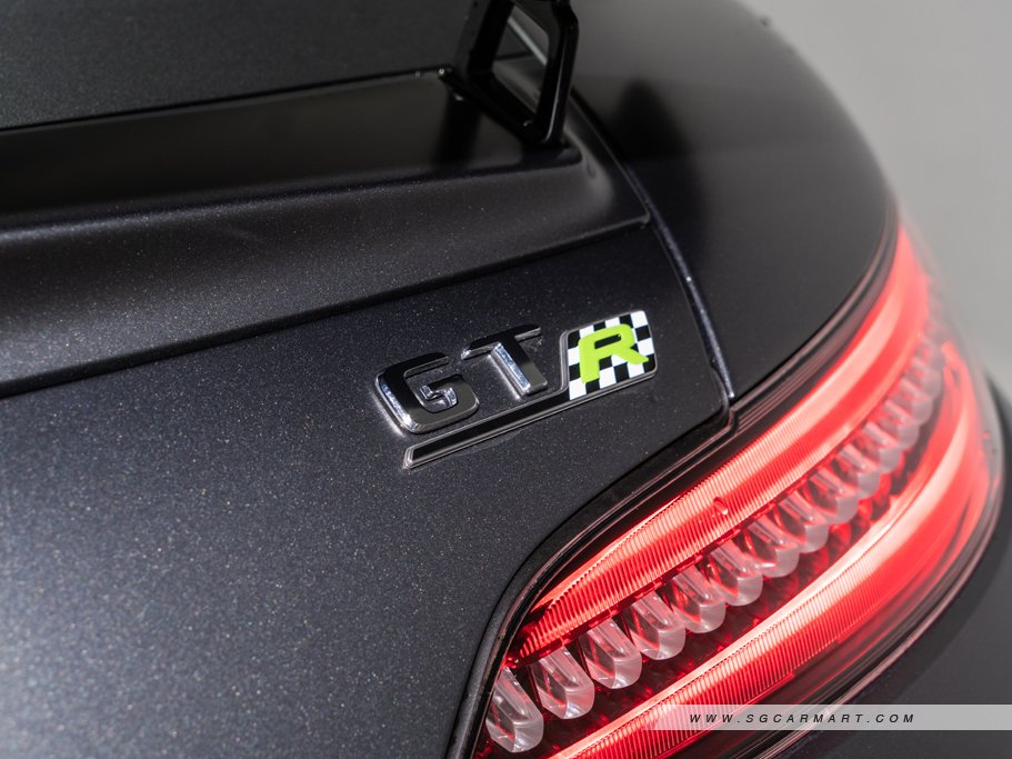 https://i.i-sgcm.com/new_cars/cars/12403/12403_g87
