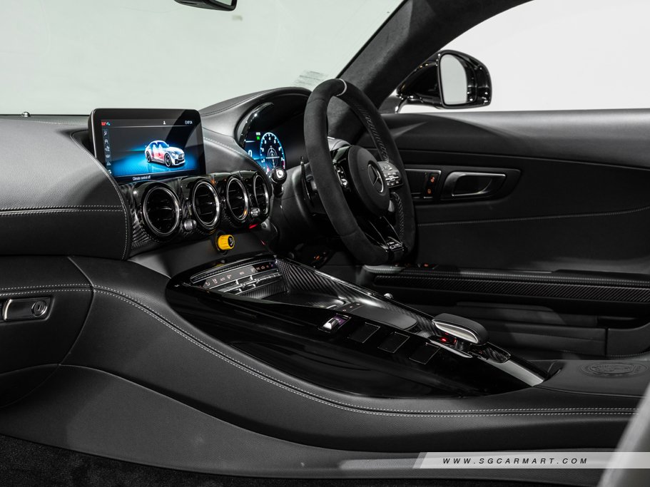 https://i.i-sgcm.com/new_cars/cars/12403/12403_g92