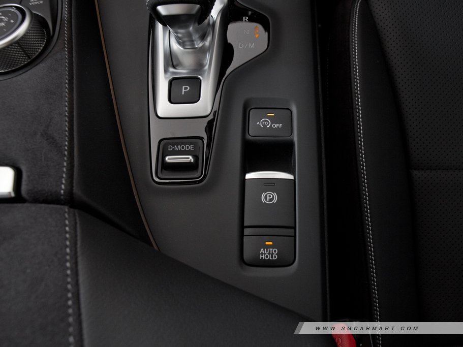 https://i.i-sgcm.com/new_cars/cars/12408/12408_g24