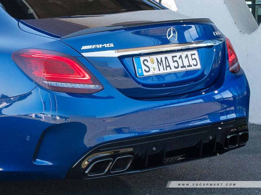 https://i.i-sgcm.com/new_cars/cars/12411/12411_g172
