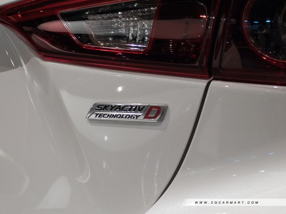 https://i.i-sgcm.com/new_cars/cars/12420/12420_g10