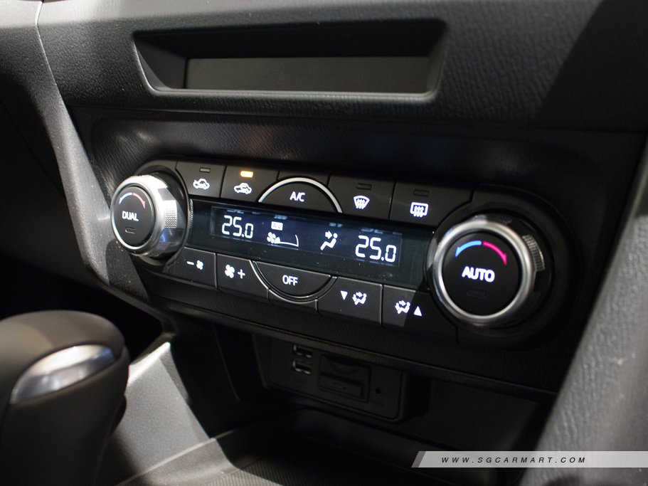 https://i.i-sgcm.com/new_cars/cars/12420/12420_g26