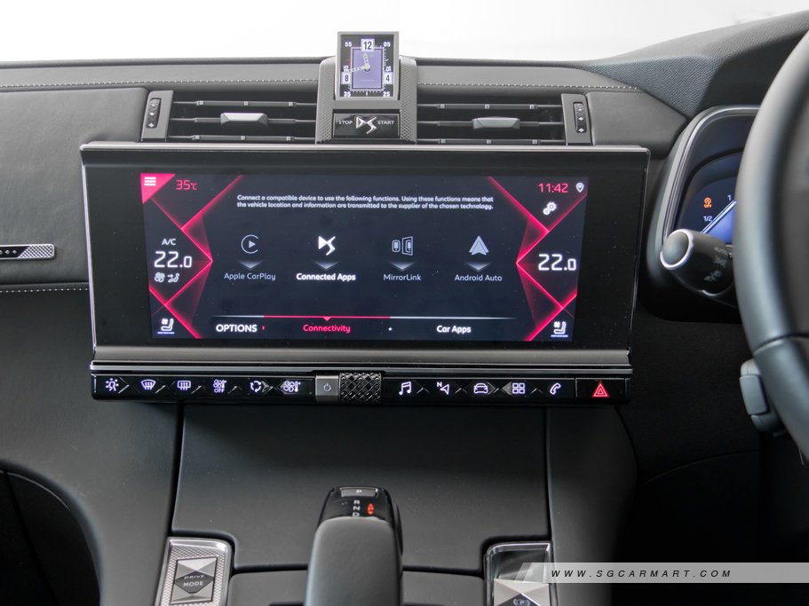https://i.i-sgcm.com/new_cars/cars/12424/12424_g51
