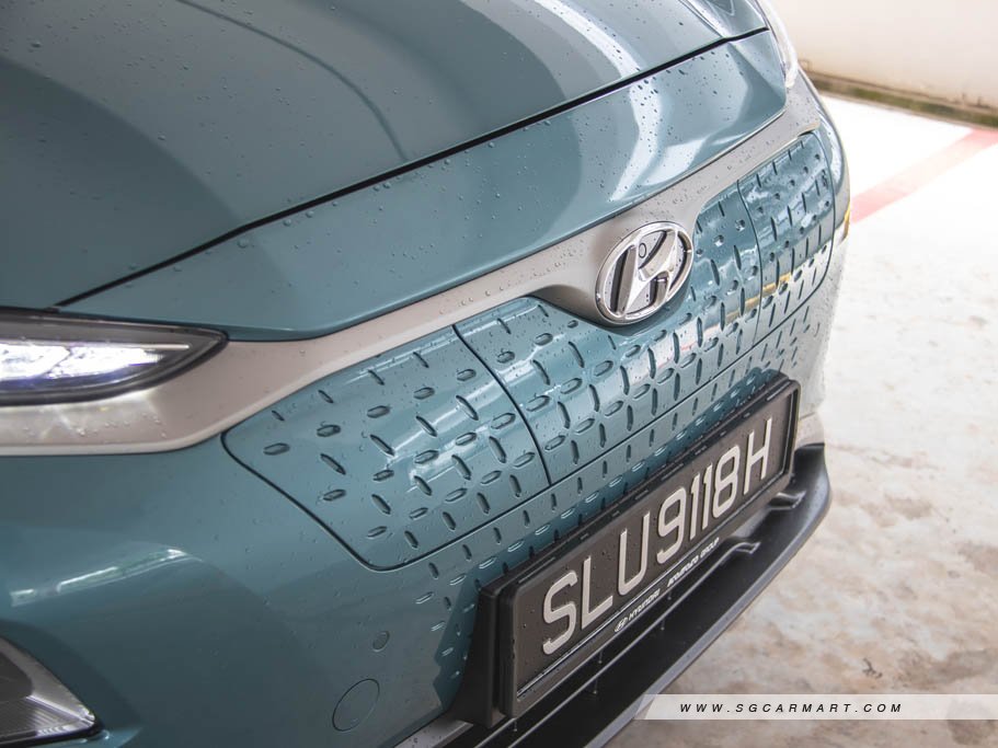 https://i.i-sgcm.com/new_cars/cars/12426/12426_g23