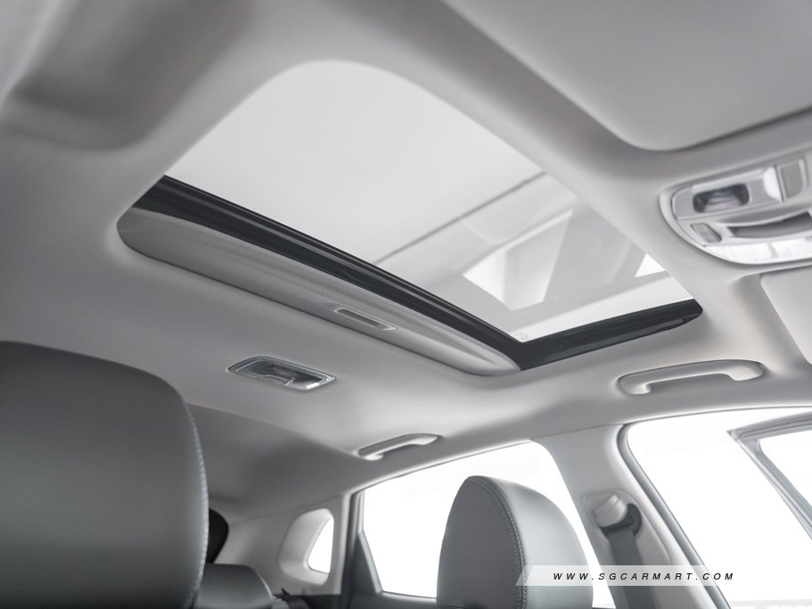 https://i.i-sgcm.com/new_cars/cars/12426/12426_g75