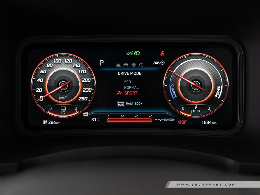 https://i.i-sgcm.com/new_cars/cars/12426/12426_g79