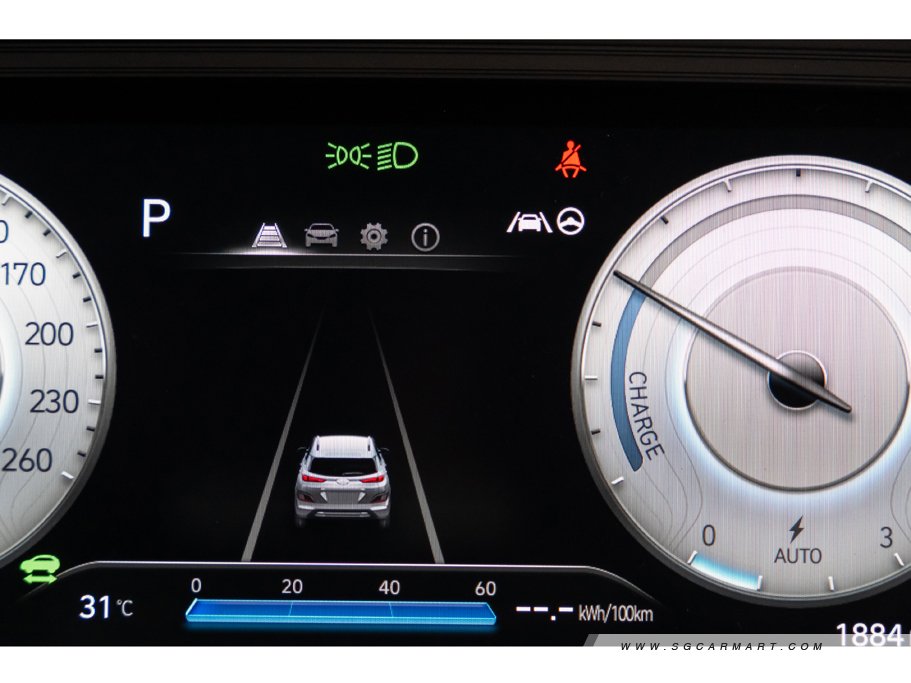 https://i.i-sgcm.com/new_cars/cars/12426/12426_g82