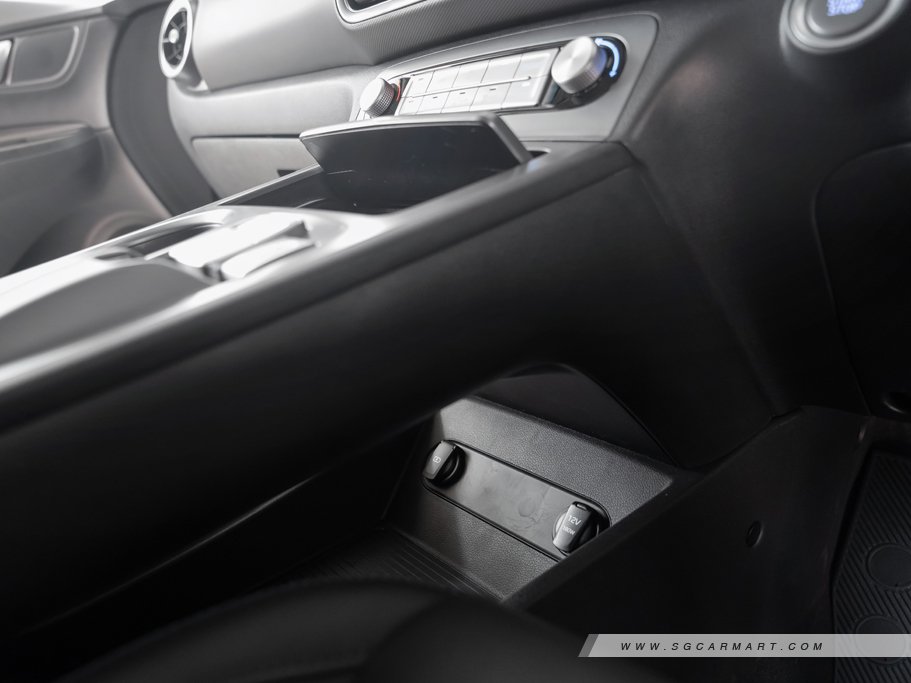 https://i.i-sgcm.com/new_cars/cars/12426/12426_g99